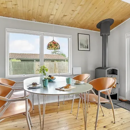 1 Bedroom Gorgeous In